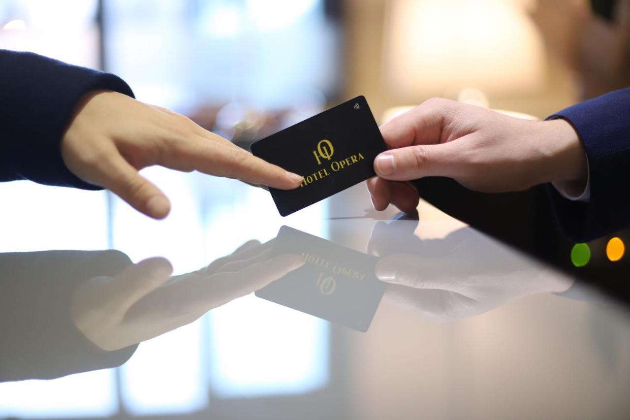 Hotel Opera พริสตีนา ภายนอก รูปภาพ